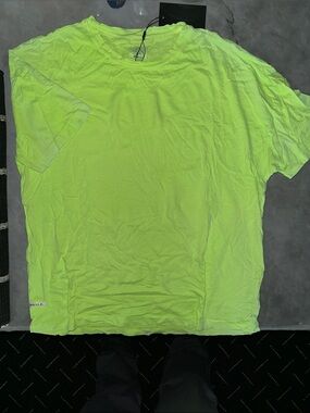 Men's Neon Yellow Short-Sleeve Crew Neck T-Shirt